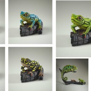 Edge Sculpture - African Tree Frogs